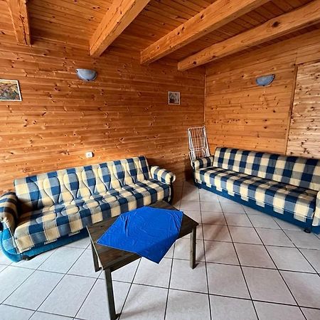 Almos Apartman Balatonfenyves Εξωτερικό φωτογραφία