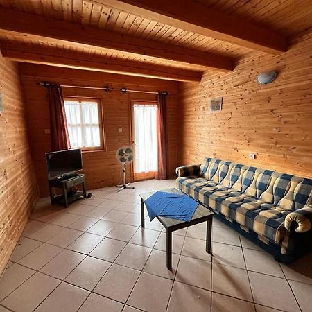 Almos Apartman Balatonfenyves Εξωτερικό φωτογραφία