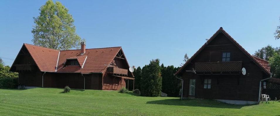 Almos Apartman Balatonfenyves Εξωτερικό φωτογραφία