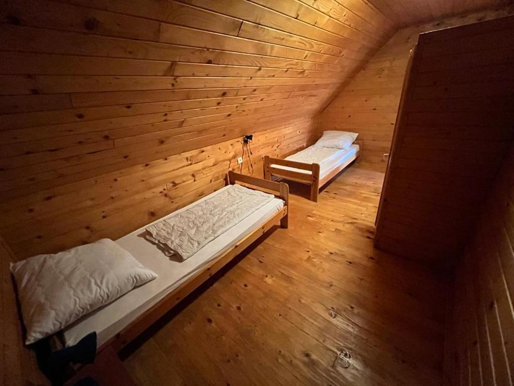 Almos Apartman Balatonfenyves Εξωτερικό φωτογραφία